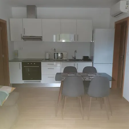 Rodrigues * 阿尔库什迪瓦尔德维什