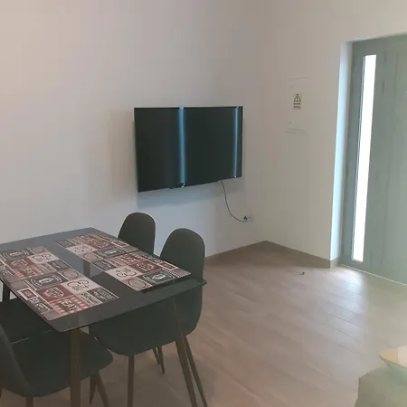 Rodrigues ארקוס דה ואלדבז