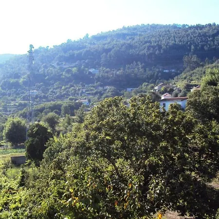 Rodrigues בית נופש ארקוס דה ואלדבז