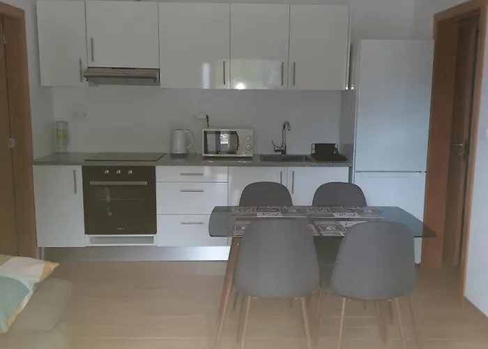 Rodrigues * 아르코스 데 발데베즈